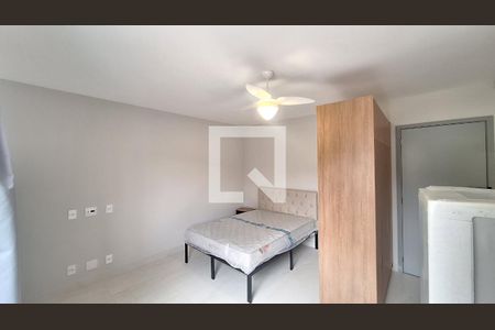 Sala/Quarto/Cozinha de kitnet/studio para alugar com 1 quarto, 30m² em Barra Funda, São Paulo
