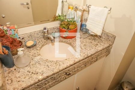 Lavabo de apartamento à venda com 4 quartos, 166m² em Alto da Lapa, São Paulo