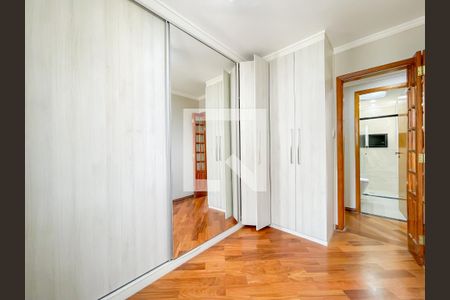 Quarto 2 de apartamento para alugar com 3 quartos, 64m² em Continental, Osasco
