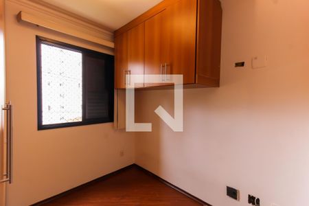 Quarto 1 de apartamento para alugar com 3 quartos, 80m² em Vila Bertioga, São Paulo