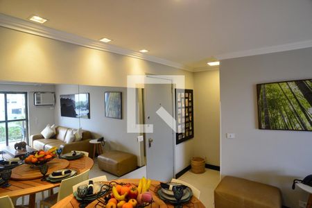 Sala de apartamento à venda com 1 quarto, 55m² em Barra da Tijuca, Rio de Janeiro