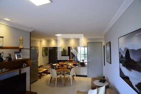 Sala de apartamento à venda com 1 quarto, 55m² em Barra da Tijuca, Rio de Janeiro