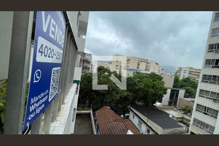 Plaquinha de apartamento para alugar com 3 quartos, 110m² em Maracanã, Rio de Janeiro