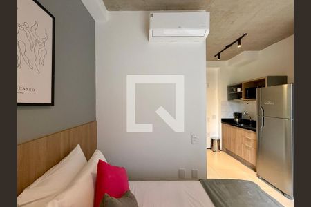 Quarto de kitnet/studio à venda com 0 quarto, 24m² em Santo Amaro, São Paulo