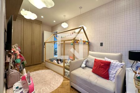 Quarto 1 de apartamento à venda com 3 quartos, 100m² em Leme, Rio de Janeiro