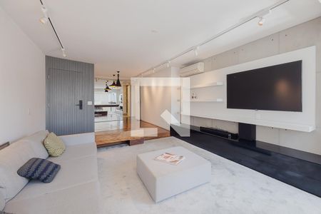 Sala de apartamento à venda com 3 quartos, 138m² em Pinheiros, São Paulo