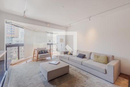 Sala de apartamento à venda com 3 quartos, 138m² em Pinheiros, São Paulo