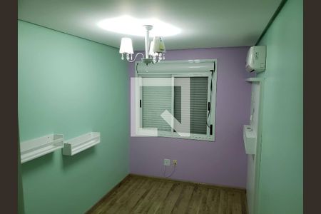 Quarto de casa de condomínio à venda com 4 quartos, 173m² em Vila Nova, Porto Alegre