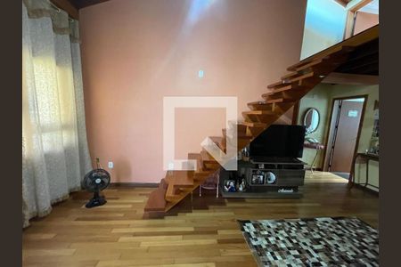 Casa à venda com 3 quartos, 116m² em Petrópolis, Novo Hamburgo