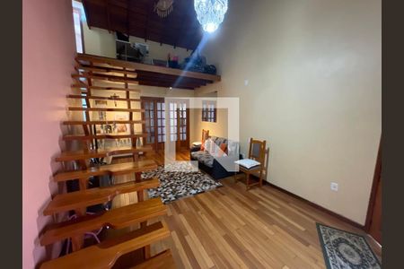 Casa à venda com 3 quartos, 116m² em Petrópolis, Novo Hamburgo