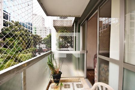 varanda sala de estar de apartamento à venda com 3 quartos, 90m² em Cerqueira César, São Paulo