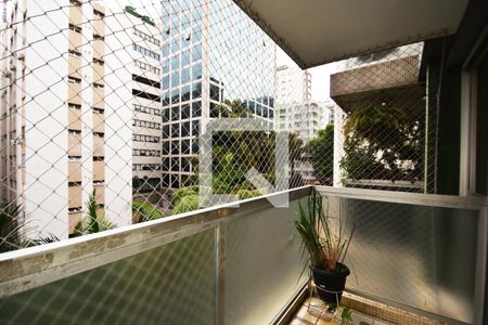 varanda sala de estar de apartamento à venda com 3 quartos, 90m² em Cerqueira César, São Paulo