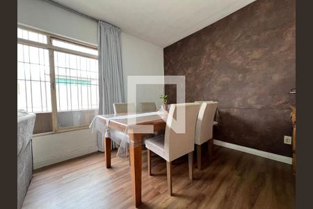 Foto 10 de casa à venda com 3 quartos, 300m² em Jardim Maria Rosa, Taboão da Serra