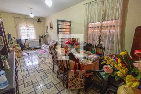 sala de casa à venda com 3 quartos, 400m² em São Bernardo, Belo Horizonte