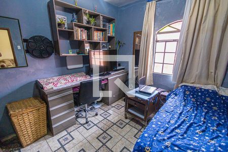 quarto 2 de casa à venda com 3 quartos, 400m² em São Bernardo, Belo Horizonte