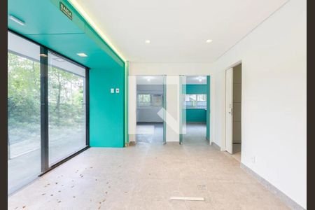 Foto 16 de casa à venda com 5 quartos, 393m² em Alto de Pinheiros, São Paulo