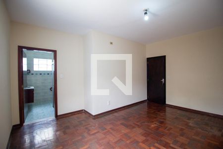 Suite  de casa para alugar com 3 quartos, 250m² em Jardim Sao Carlos, Sorocaba