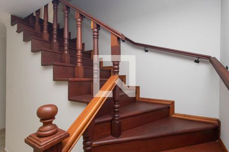 Escada de casa à venda com 2 quartos, 130m² em Vila Mazzei, São Paulo