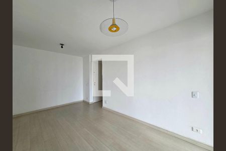 Sala de apartamento para alugar com 1 quarto, 45m² em Indianópolis, São Paulo