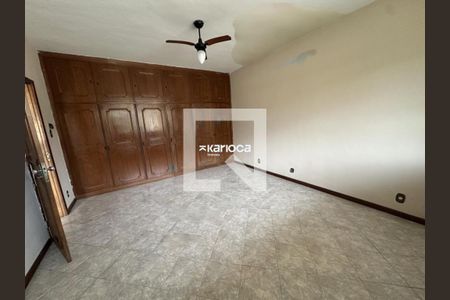 Casa à venda com 4 quartos, 640m² em Vista Alegre, Rio de Janeiro