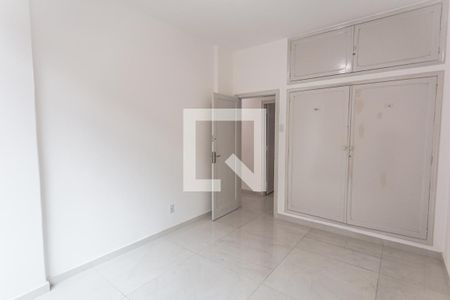 Quarto 2 de apartamento à venda com 3 quartos, 100m² em Centro, Belo Horizonte