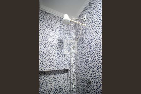 Banheiro  de kitnet/studio para alugar com 1 quarto, 49m² em Jardim Tupinamba, Sorocaba