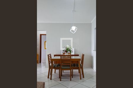 Sala de apartamento para alugar com 2 quartos, 78m² em Vila Caiçara, Praia Grande