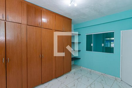 Quarto de casa para alugar com 1 quarto, 54m² em Moinho Velho, São Paulo