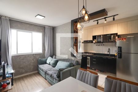 Sala/Cozinha/Área de Serviço de apartamento à venda com 2 quartos, 42m² em Vila Nova Cachoeirinha, São Paulo