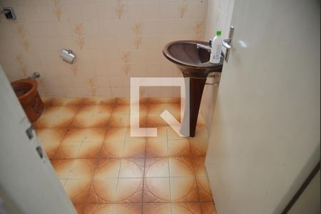 Banheiro Social de casa para alugar com 1 quarto, 60m² em Jardim do Estádio, Santo André