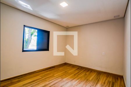 Quarto 1 de casa para alugar com 2 quartos, 175m² em Jardim das Maravilhas, Santo André