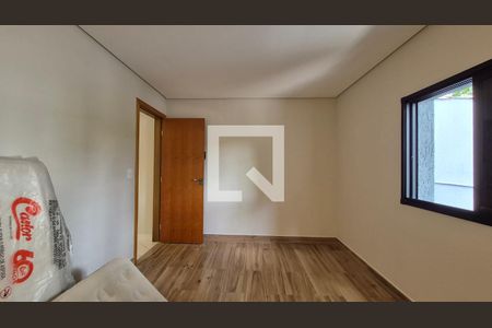 Quarto  de casa para alugar com 2 quartos, 175m² em Jardim das Maravilhas, Santo André