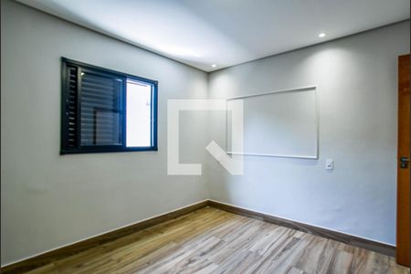 Quarto Suíte de casa para alugar com 2 quartos, 175m² em Jardim das Maravilhas, Santo André