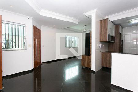 Sala de casa de condomínio à venda com 3 quartos, 192m² em Vila Carrão, São Paulo