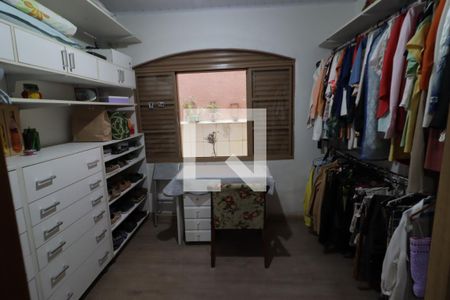 Quarto 2 de casa à venda com 3 quartos, 224m² em Vila Osasco, Osasco