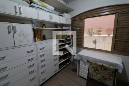 Quarto 2 de casa à venda com 3 quartos, 224m² em Vila Osasco, Osasco