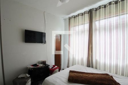 Suíte de casa à venda com 3 quartos, 360m² em Floramar, Belo Horizonte