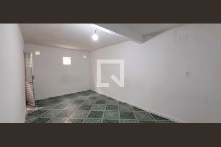 Casa para alugar com 1 quarto, 100m² em Vila Virginia, Itaquaquecetuba