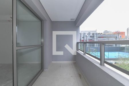Varanda de kitnet/studio para alugar com 1 quarto, 27m² em Santo Amaro, São Paulo