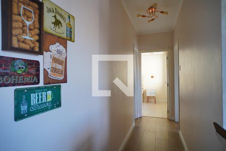 Corredor  de apartamento para alugar com 2 quartos, 51m² em Vila Ipiranga, Porto Alegre