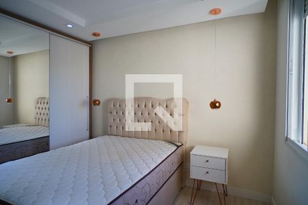 Quarto 2 de apartamento para alugar com 2 quartos, 51m² em Vila Ipiranga, Porto Alegre