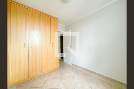 Quarto 2 de apartamento à venda com 2 quartos, 57m² em Jardim Roberto, Osasco