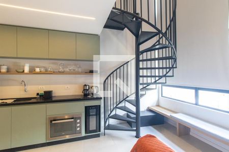 Sala/Cozinha de apartamento para alugar com 1 quarto, 39m² em Água Verde, Curitiba