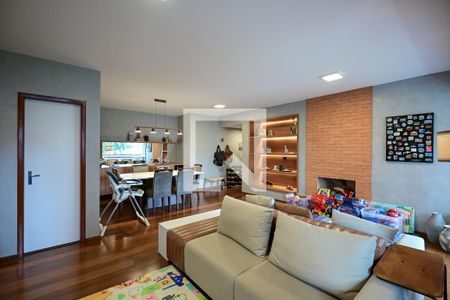 Sala de apartamento à venda com 3 quartos, 140m² em Vila Morse, São Paulo