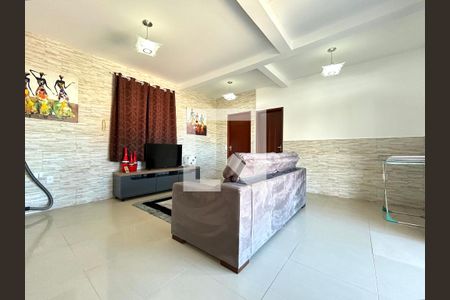 Sala de casa para alugar com 3 quartos, 145m² em Armação, Florianópolis