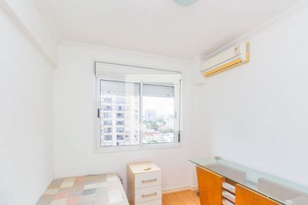 Quarto 1 de apartamento para alugar com 3 quartos, 94m² em Passo d’Areia, Porto Alegre