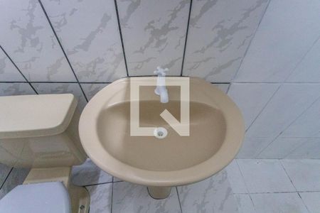 Banheiro  de casa para alugar com 1 quarto, 35m² em Eldorado, Diadema