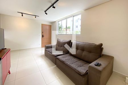 Sala de apartamento à venda com 3 quartos, 74m² em Serrano, Belo Horizonte