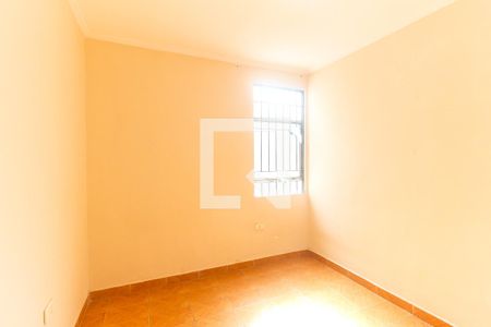 Quarto 2 de apartamento à venda com 3 quartos, 58m² em Itaquera, São Paulo