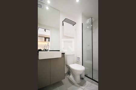Banheiro de apartamento para alugar com 1 quarto, 32m² em Vila Olímpia, São Paulo
